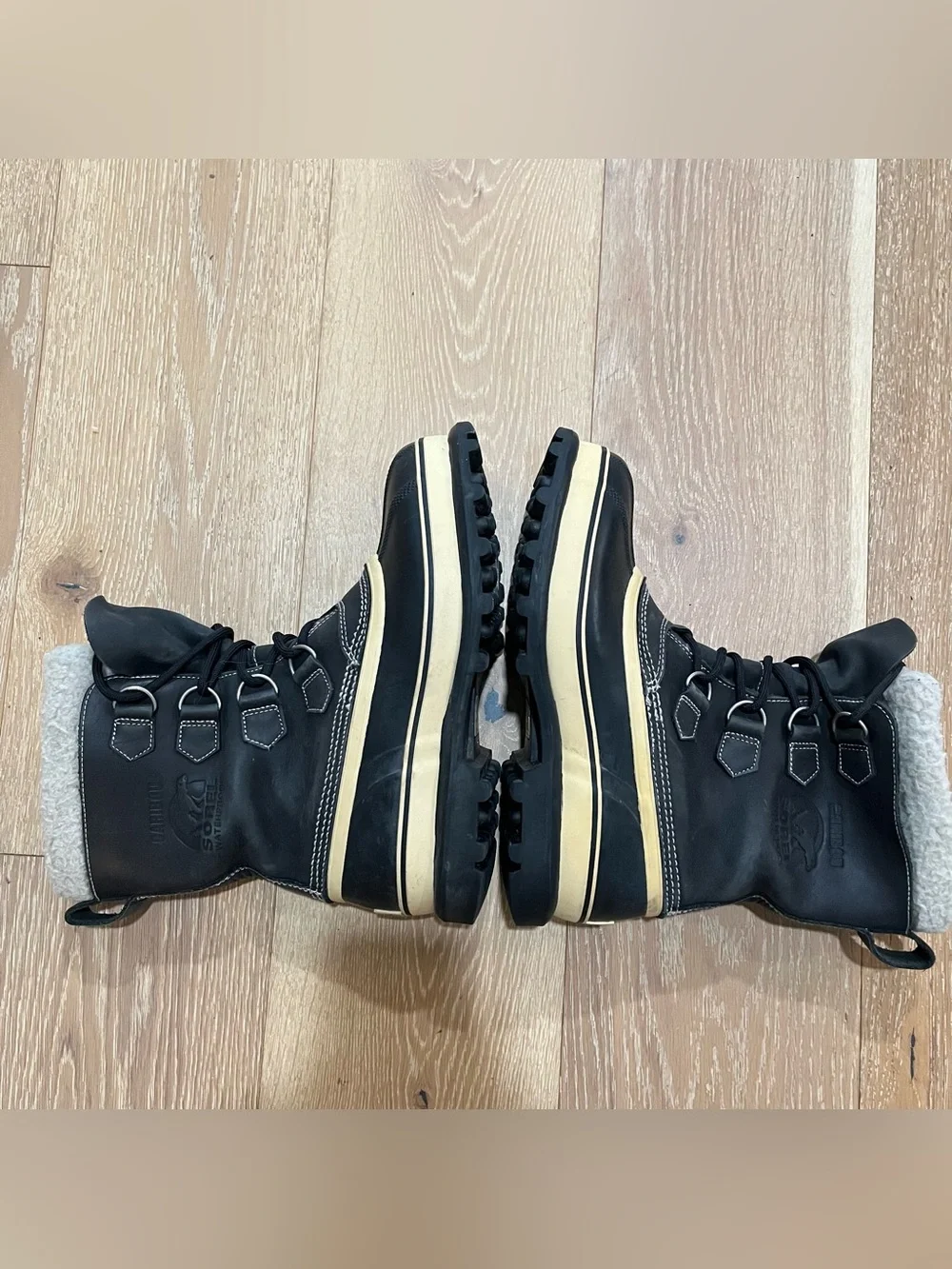 Sorel Caribou Men's Waterproof Winter Snow Boots Black Size 9 NL1005-012